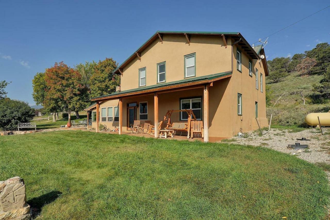 فيلا Private Retreat On Working Horse And Cattle Ranch ساليدا المظهر الخارجي الصورة