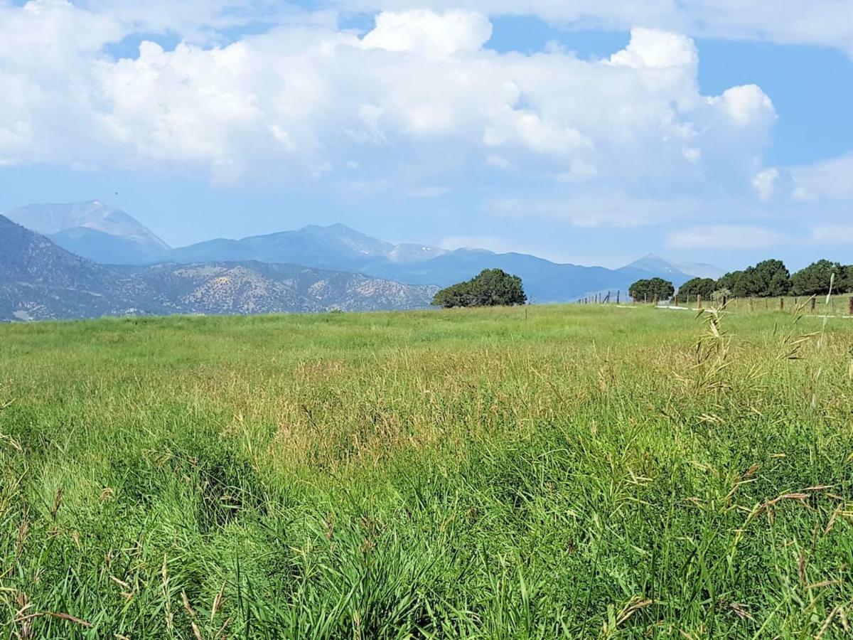 فيلا Private Retreat On Working Horse And Cattle Ranch ساليدا المظهر الخارجي الصورة